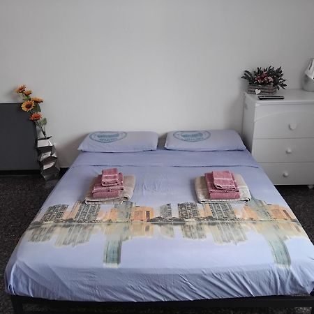 Ferienwohnung Al Mare Da Gaia Savona Exterior foto